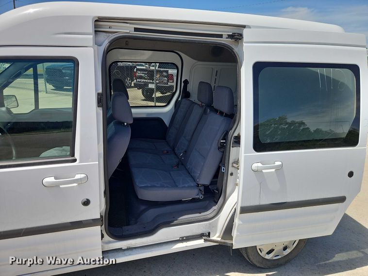 image for item FN5650 2011 Ford Transit Connect XLT van