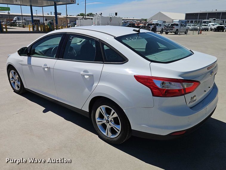 image for item FN5652 2014 Ford Focus SE Passenger vehicle
