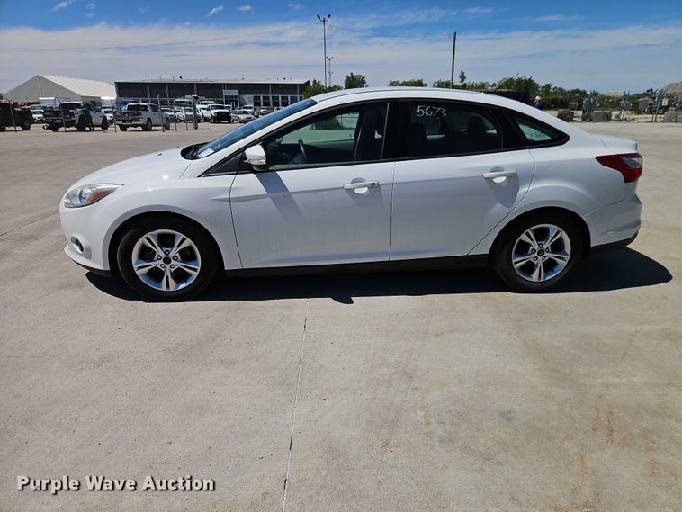 image for item FN5652 2014 Ford Focus SE Passenger vehicle