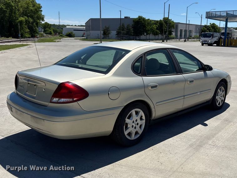image for item FN5654 2007 Ford Taurus SE 
