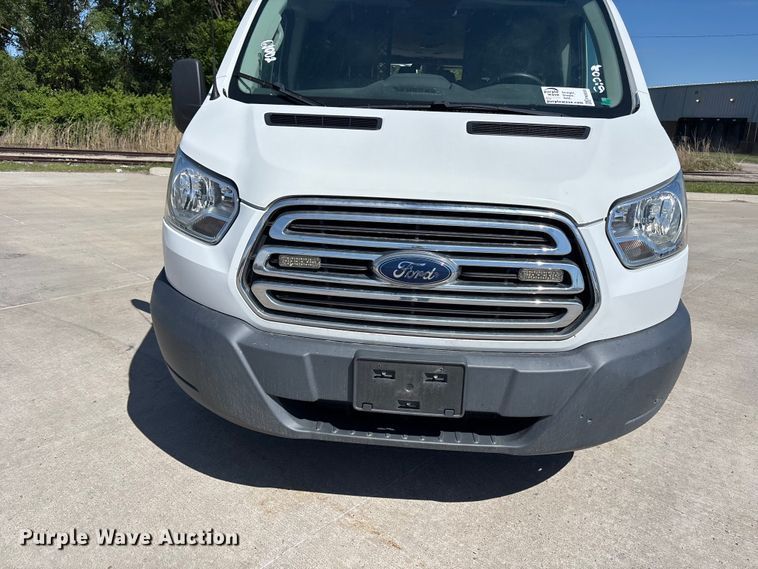 image for item FN5655 2016 Ford Transit 350 van