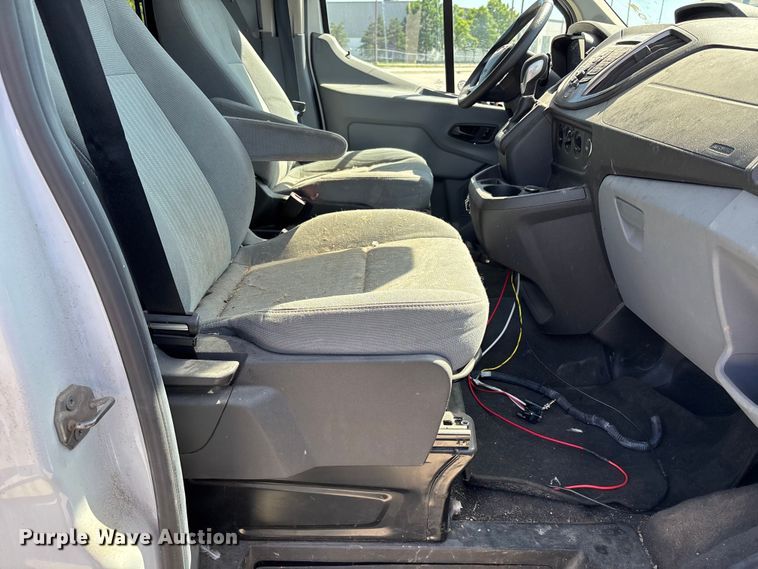 image for item FN5655 2016 Ford Transit 350 van