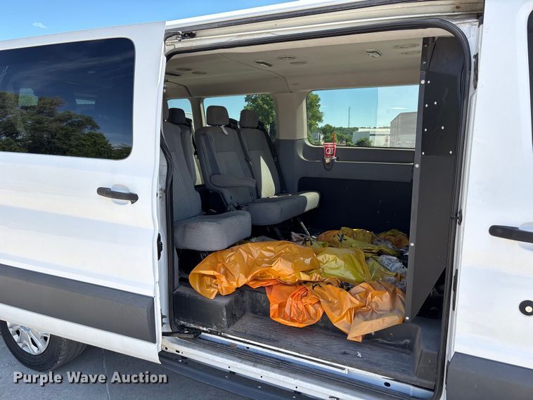 image for item FN5655 2016 Ford Transit 350 van