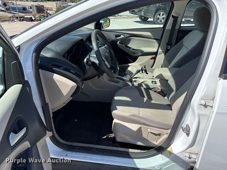image for item FN5656 2014 Ford Focus SE 