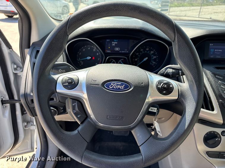 image for item FN5656 2014 Ford Focus SE 