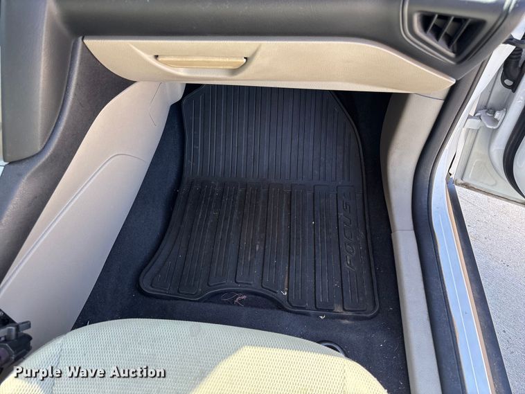 image for item FN5656 2014 Ford Focus SE 