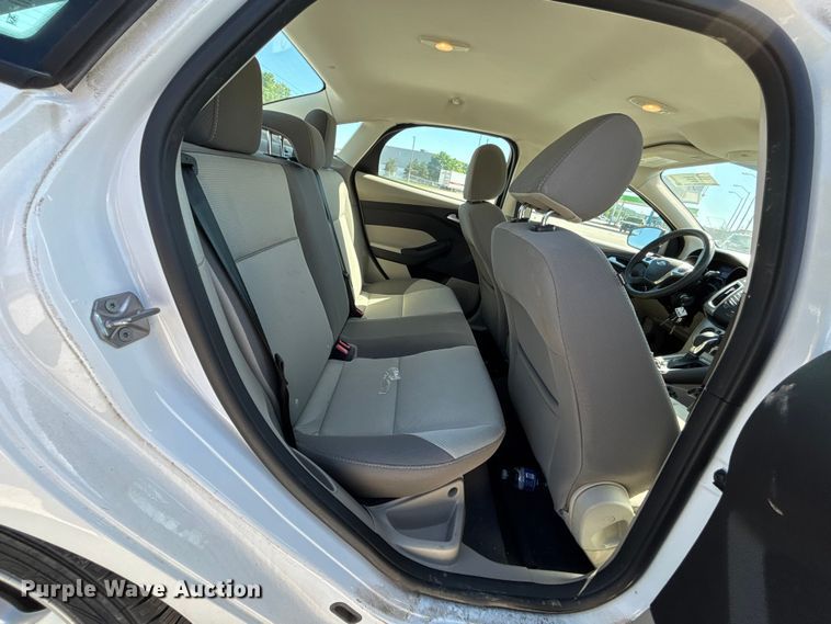 image for item FN5656 2014 Ford Focus SE 