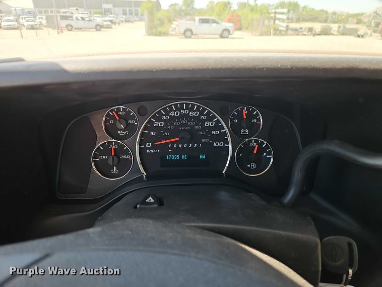 image for item FN5658 2008 Chevrolet Express 2500 van