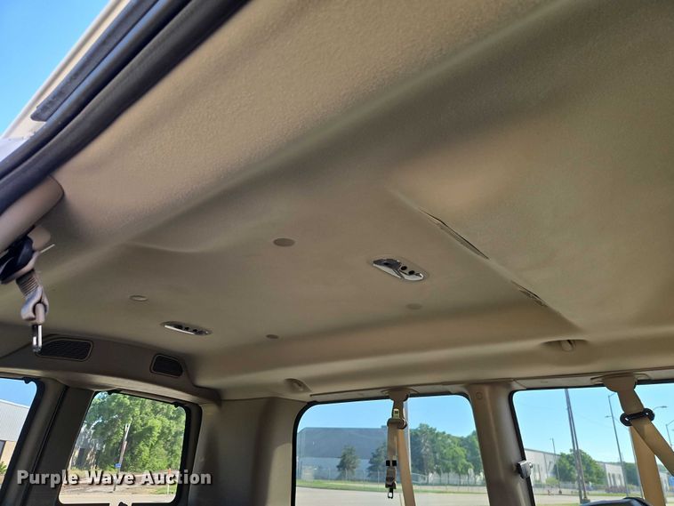image for item FN5658 2008 Chevrolet Express 2500 van