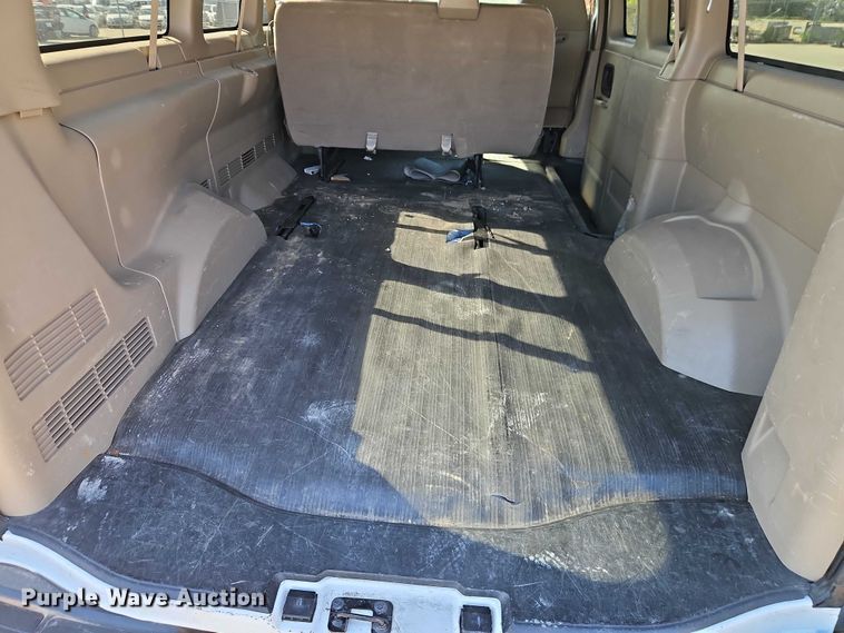 image for item FN5658 2008 Chevrolet Express 2500 van
