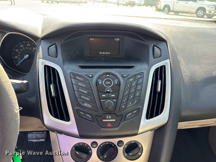 image for item FN5660 2014 Ford Focus SE 