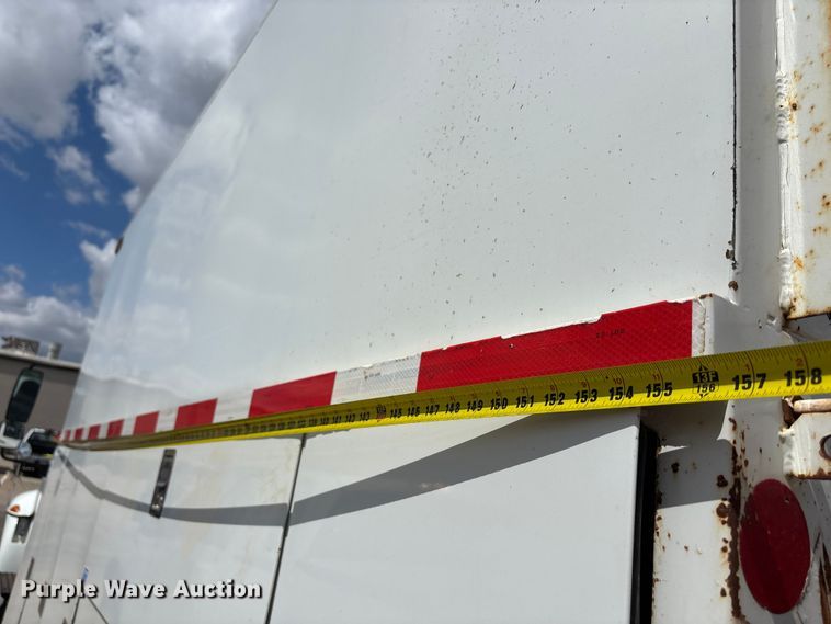 image for item FN5663 2013 International 4300M7 fuel / lube truck