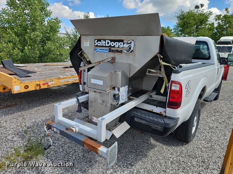 image for item FN5664 2015 Ford F-350 pickup truck