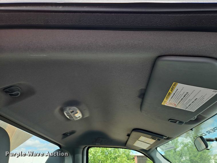 image for item FN5664 2015 Ford F-350 pickup truck