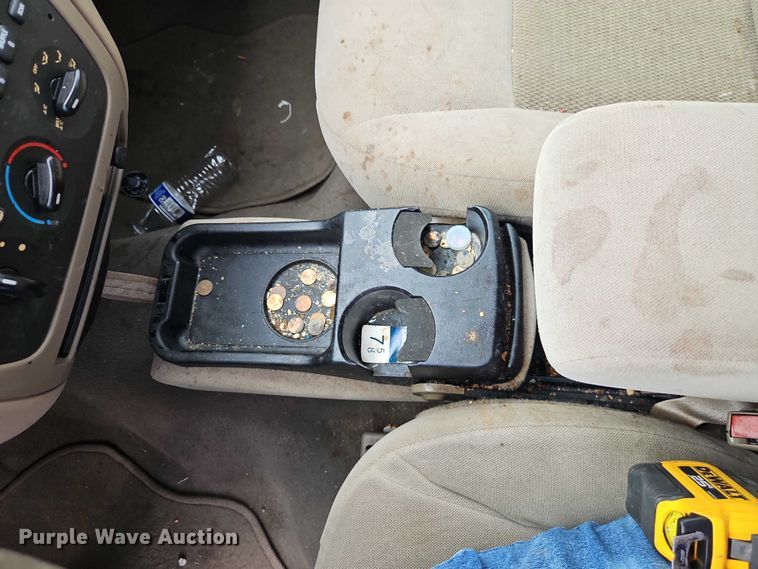 image for item FN5665 2007 Ford Taurus Passenger vehicle