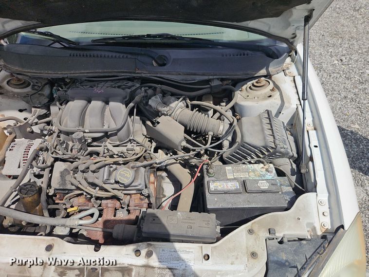 image for item FN5665 2007 Ford Taurus Passenger vehicle