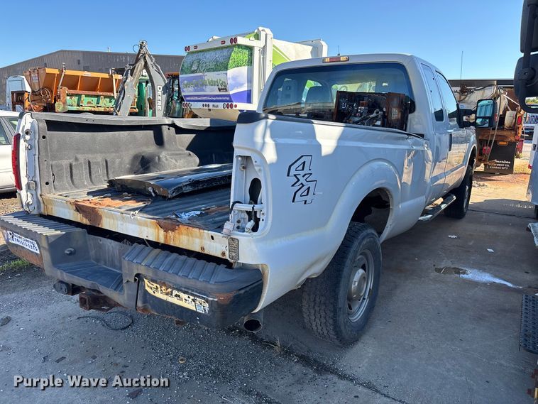 image for item FN5666 2012 Ford F350 Super Duty Ext. Cab pickup truck