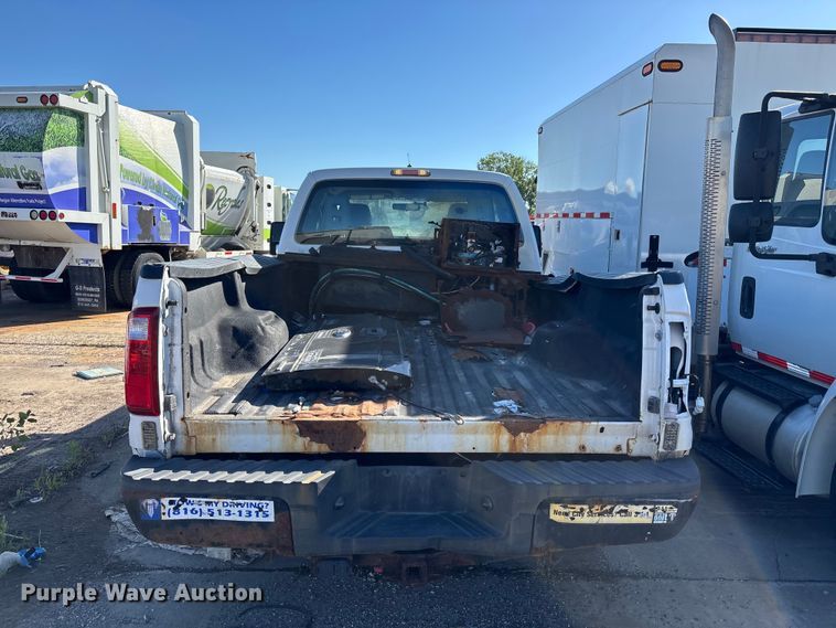 image for item FN5666 2012 Ford F350 Super Duty Ext. Cab pickup truck