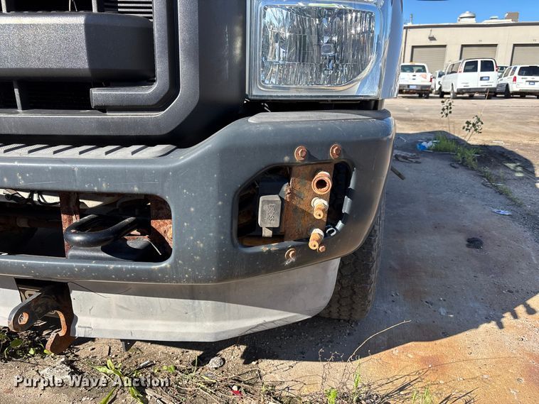 image for item FN5666 2012 Ford F350 Super Duty Ext. Cab pickup truck
