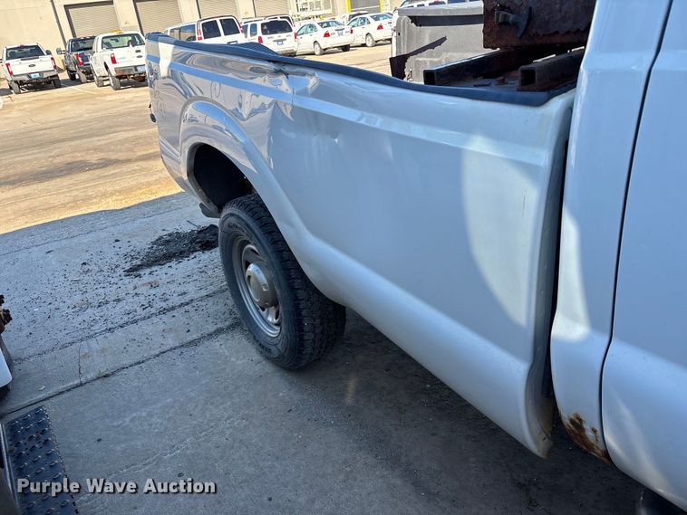 image for item FN5666 2012 Ford F350 Super Duty Ext. Cab pickup truck