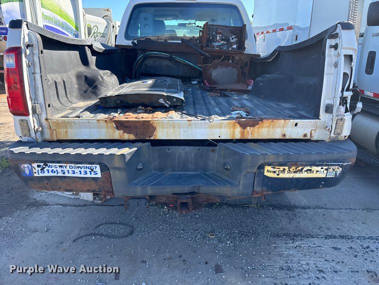 image for item FN5666 2012 Ford F350 Super Duty Ext. Cab pickup truck