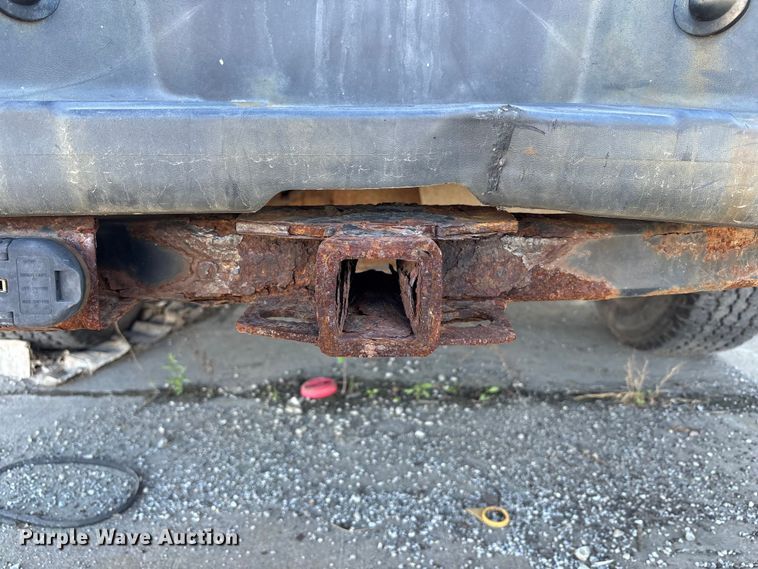 image for item FN5666 2012 Ford F350 Super Duty Ext. Cab pickup truck