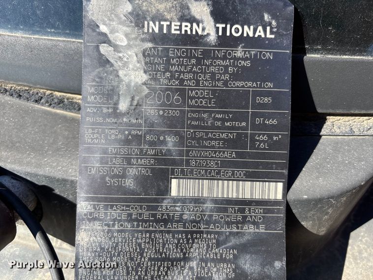 image for item FN5667 2007 International 7400 dump truck