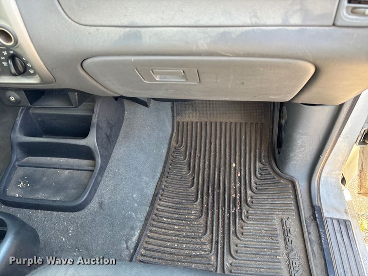 image for item FN5668 2008 Ford Ranger pickup truck