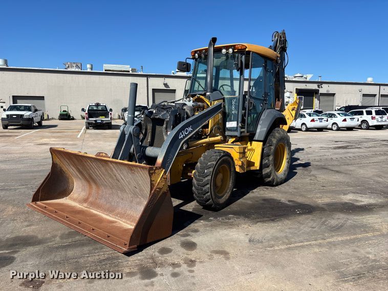 image for item FN5669 2014 John Deere 410K backhoe