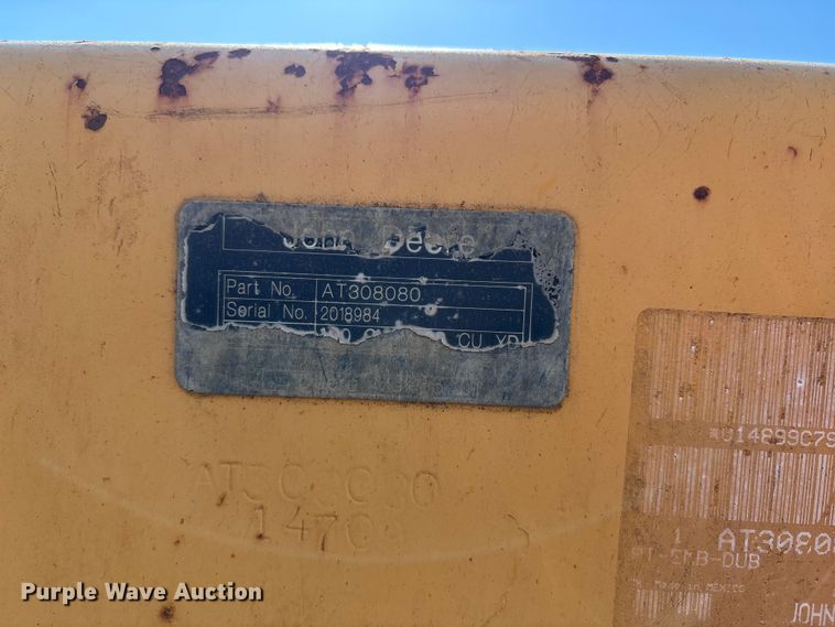 image for item FN5669 2014 John Deere 410K backhoe