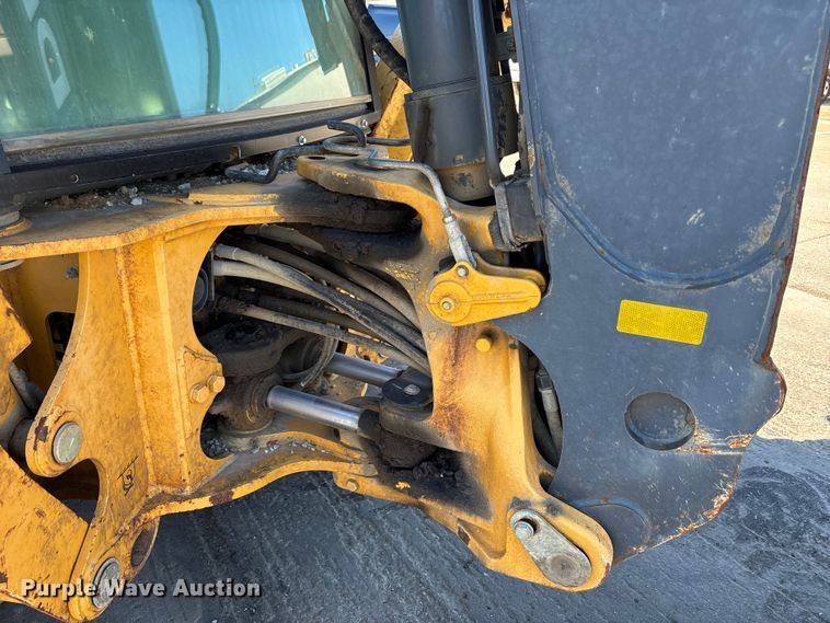 image for item FN5669 2014 John Deere 410K backhoe