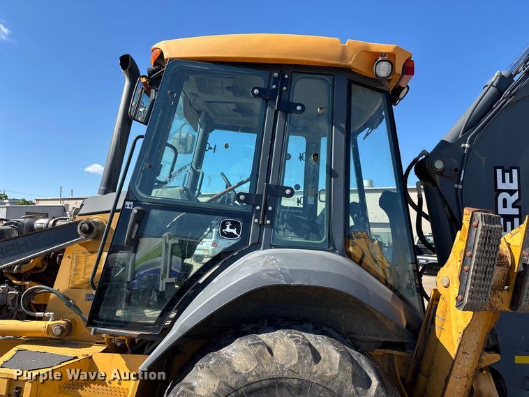 image for item FN5669 2014 John Deere 410K backhoe