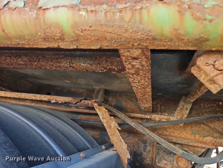 image for item FN5670 2009 International 7400 dump truck