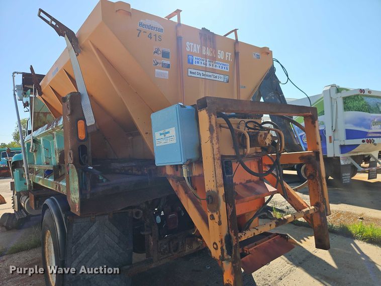 image for item FN5670 2009 International 7400 dump truck