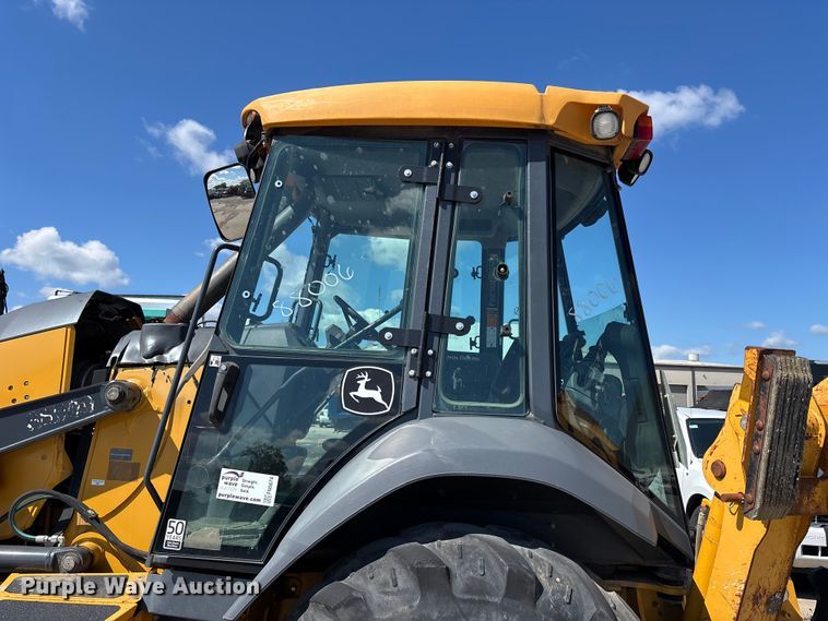 image for item FN5674 2019 John Deere 410L backhoe