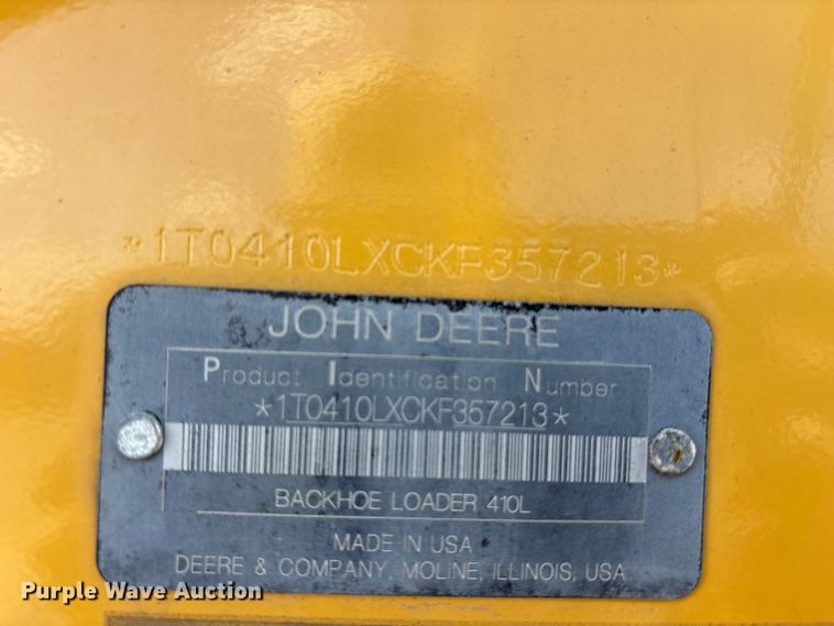 image for item FN5674 2019 John Deere 410L backhoe