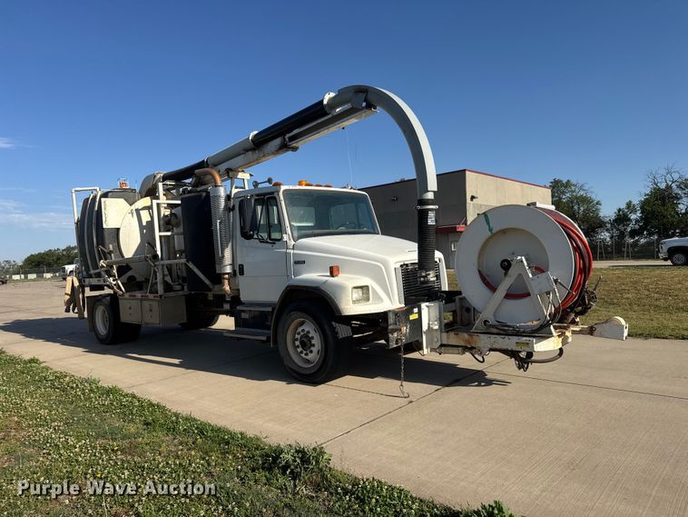 image for item MX9246 2001 Freightliner FL80 sewer jetter truck