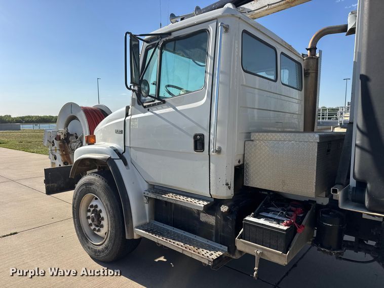 image for item MX9246 2001 Freightliner FL80 sewer jetter truck