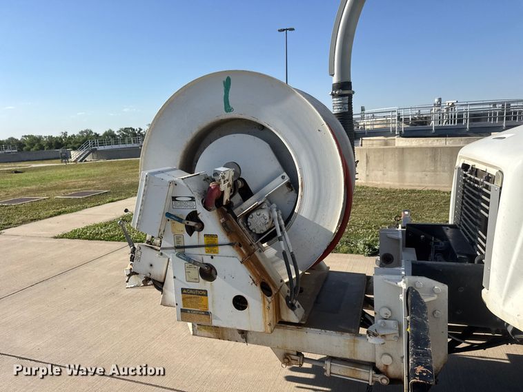 image for item MX9246 2001 Freightliner FL80 sewer jetter truck
