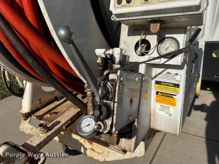 image for item MX9246 2001 Freightliner FL80 sewer jetter truck