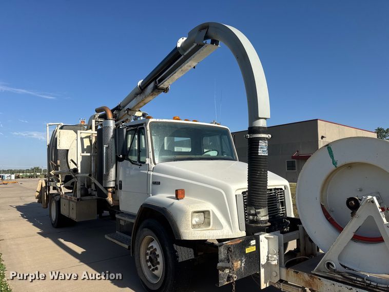 image for item MX9246 2001 Freightliner FL80 sewer jetter truck