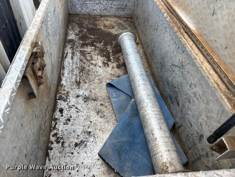 image for item MX9246 2001 Freightliner FL80 sewer jetter truck