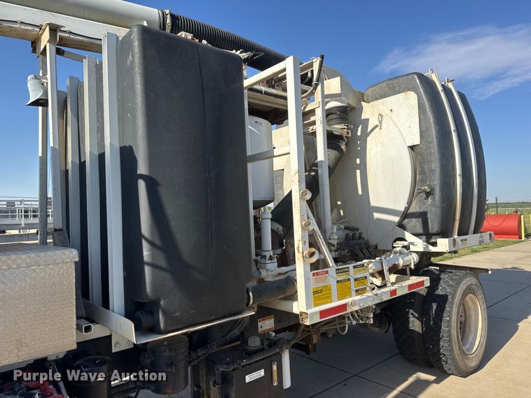 image for item MX9246 2001 Freightliner FL80 sewer jetter truck