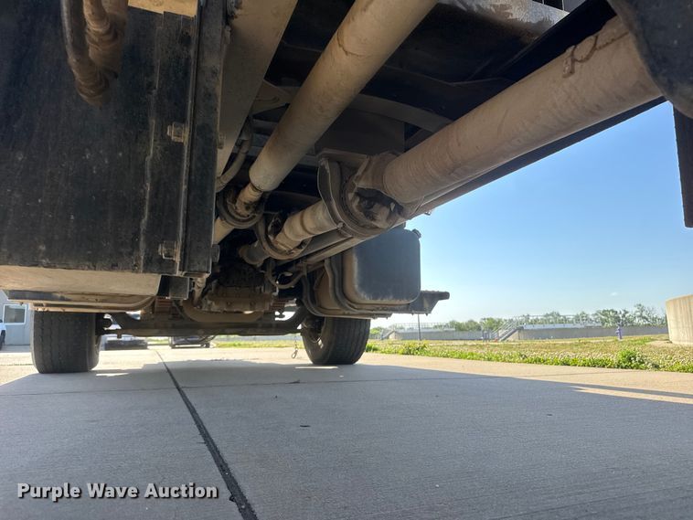 image for item MX9246 2001 Freightliner FL80 sewer jetter truck