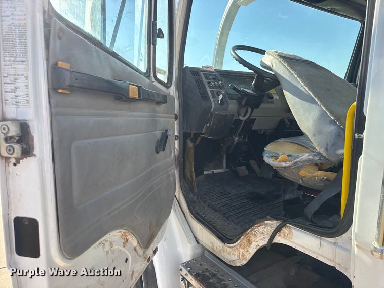 image for item MX9246 2001 Freightliner FL80 sewer jetter truck