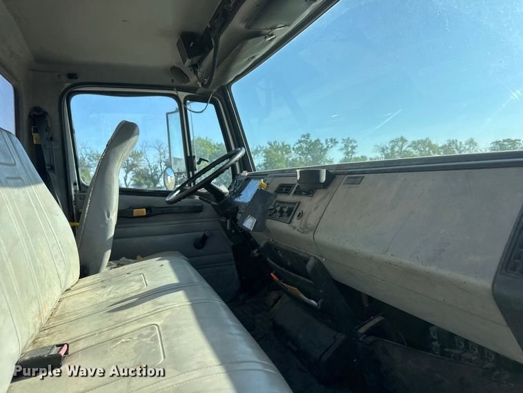 image for item MX9246 2001 Freightliner FL80 sewer jetter truck