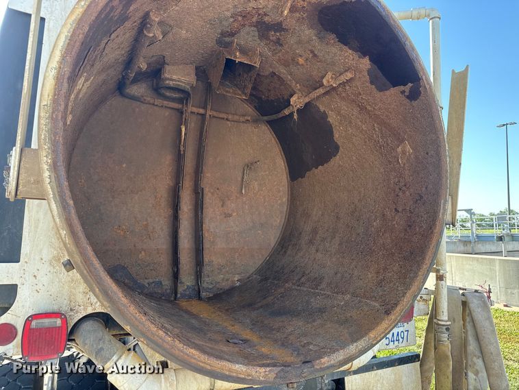image for item MX9246 2001 Freightliner FL80 sewer jetter truck