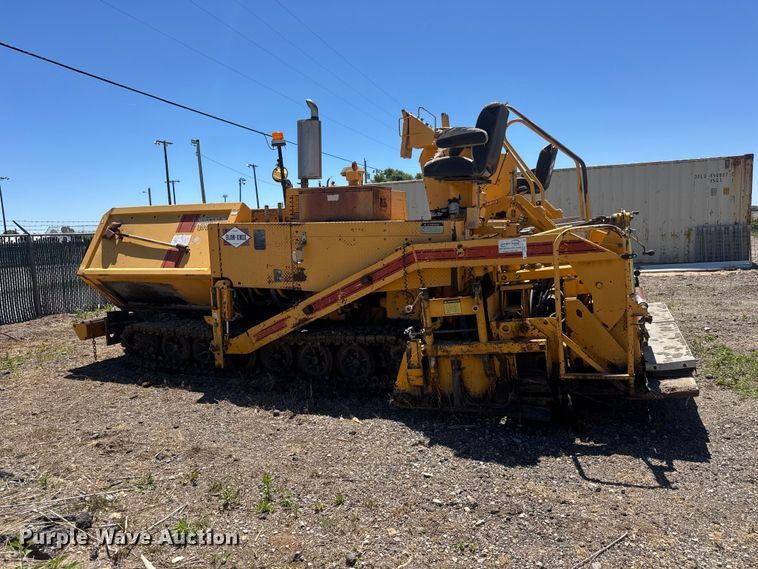 image for item MX9249 1995 Blaw Knox PF510 paver