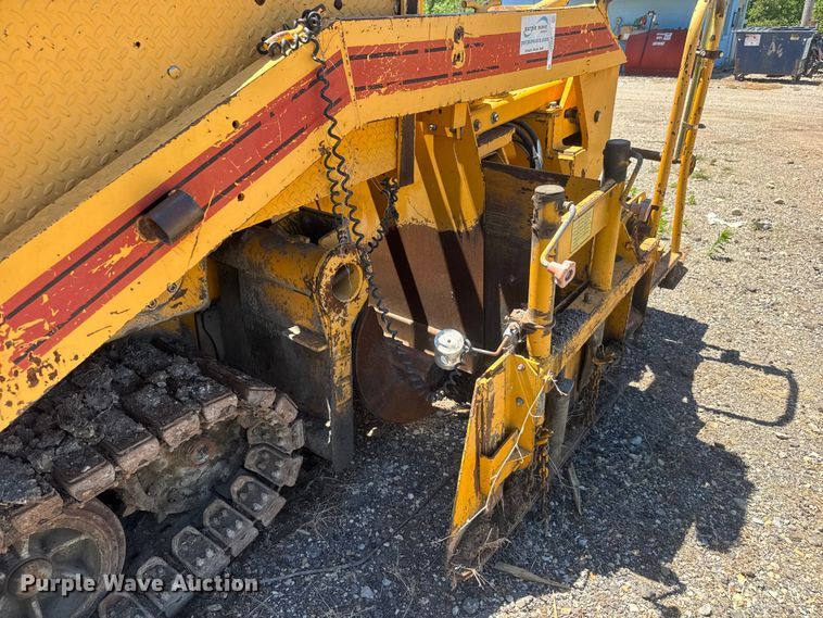 image for item MX9249 1995 Blaw Knox PF510 paver