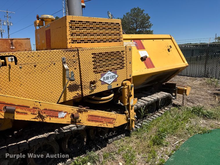 image for item MX9249 1995 Blaw Knox PF510 paver